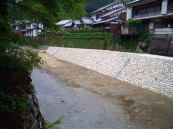 河川護岸設計（奈良県：室生川）